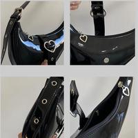 Y2K Crescent Shoulder Bag - Thumbnail 6