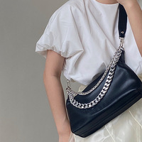 Fashion Black Shoulder Bag With Big Chain  - Thumbnail 2
