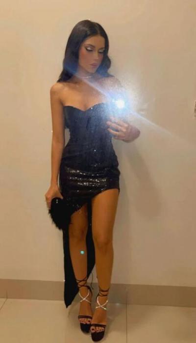 Sweetheart Black Sequin Prom Dresses