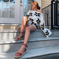 Floral Knit Long Sleeve Pullover + Shorts - Thumbnail 5