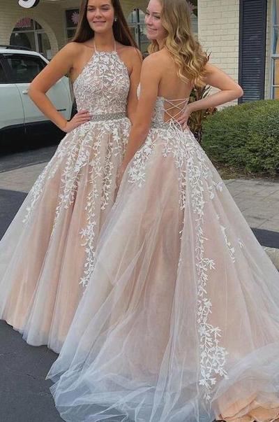 Charming Tulle Long Prom Dresses with Lace Appliques