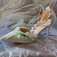 Lily of the valley Elegant Elf Fairy Princess Vines Green White Custom Made High Heels - Thumbnail 5