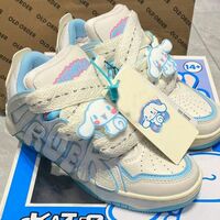 Puddind Dog Cartoon Sneakers - Thumbnail 2