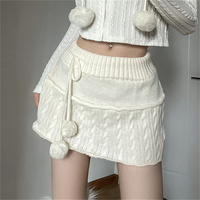 White Knit Twist Mini Skirt - Thumbnail 2