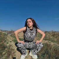 Eye Print Sweater Vest  - Thumbnail 8