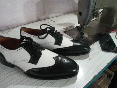 Men's Top Line Black Wingtip Festival Dress Shoes Handmade Shoes