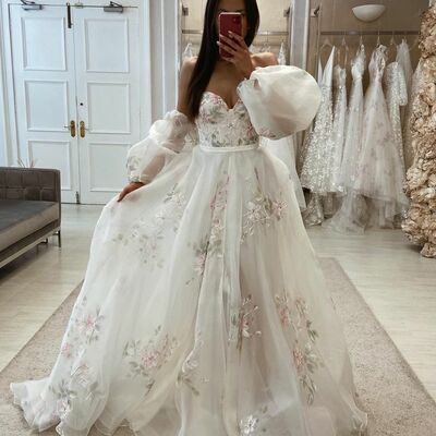 Fairy a-line sweetheart tulle wedding dresses with floral appliques sleeves
