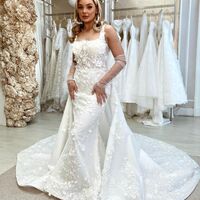 Gorgeous Mermaid Square Neck Lace Appliques Wedding Dresses - Thumbnail 1