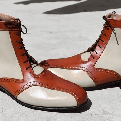 Hot sale men's hand stitch two tone ankle high genuine leather lace up formal boot