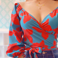 Elegant Temperament Floral Top - Thumbnail 2