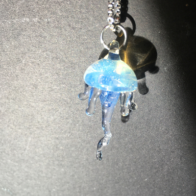 Pretty crystal transparent handmade jellyfish ocean jewelry power energy chains necklace pendant