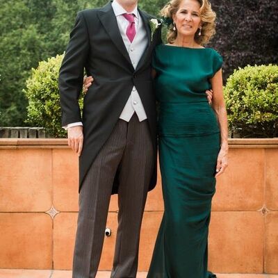 Green sheath mother of bride and groom dress evening dress - Thumbnail 4