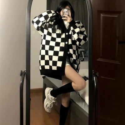 Black & white plaid oversized sweater 