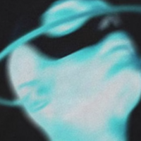 FUZZY PROTRAIT T SHIRT - Thumbnail 2