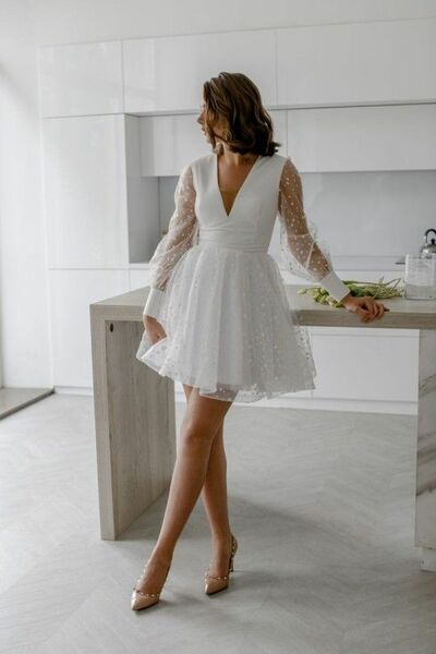Simple Lace Long Sleeve Mini Short Beach Boho Wedding Dress Bridal Dress