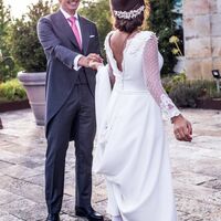 Simple Polka Dot Sheer Long Sleeve Wedding Dress Bridal Dress - Thumbnail 1