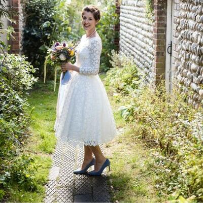 Lace tea-length long sleeve wedding dress bridal dress
