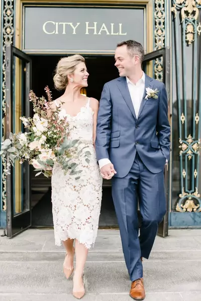 Simple Lace Sleeve Tea-length Wedding Dress Bridal Dress