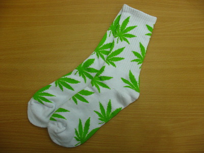 Weed Marijuana Pattern Crew Socks White/Parrot Green