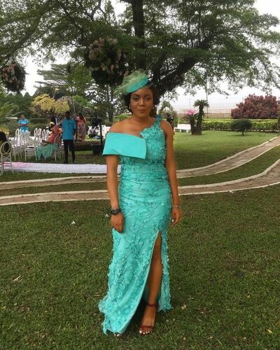 Green Simple Lace Side Slit Mother of the Bride/Groom Dress