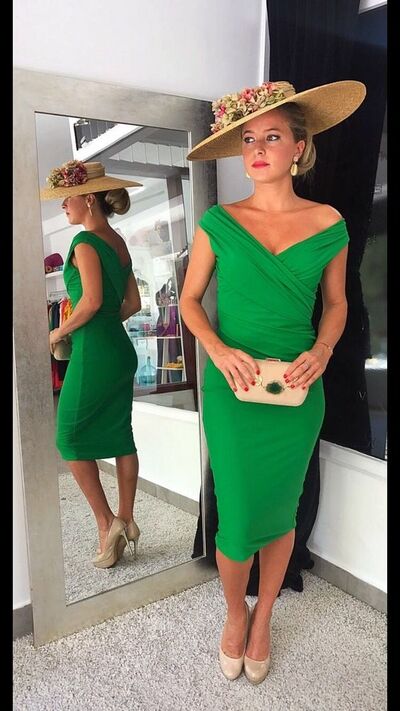 Green Simple Sheath Tea-length Mother of the Bride/Groom Dress
