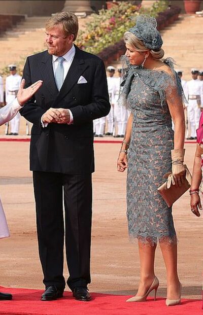 Lace Sleeveless Tea-length Mother of Bride /Groom Jumpsuit