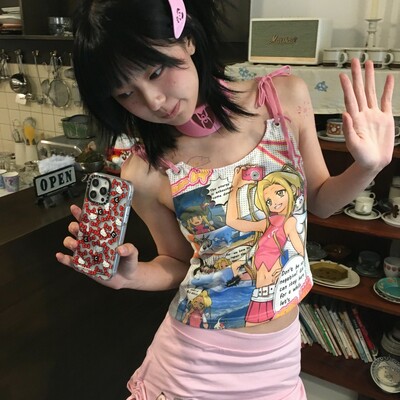 Anime colorful print tank top - Thumbnail 1