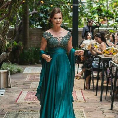 Dark green mother of the bride dresses for wedding scoop neck lace applique capped sleeves evening party prom gowns