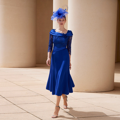 Elegant Royal Blue Mother of the Bride /Groom Dresses Square Neck 3/4 Sleeves Wedding Party Gowns Lace A-Line Tea Length