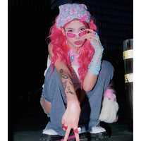 B4rbie pink curly long wig - Thumbnail 2