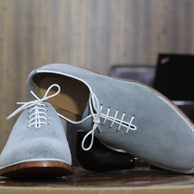 Men's bespoke lace up style grey color genuine suede classic shoes