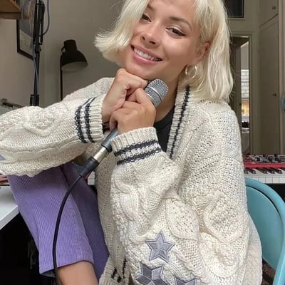 Preppy star print v neck sweater 