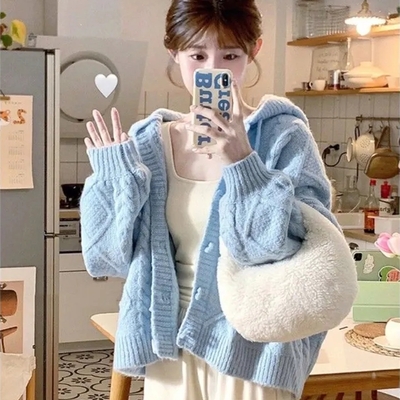 Blue knit loose cardigan 