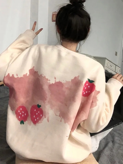 Strawberry Print Sweatshirt 