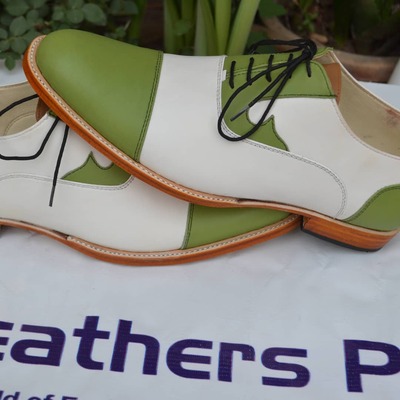 Green White Contrast Oxford Lace up Dress Shoes
