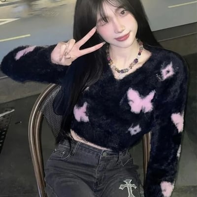Black fluffy butterfly sweater 