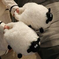 FREE SHIPPING Fluffy Lamb Sheep Slippers - Thumbnail 2
