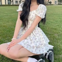 Floral Print Square Neck Puff Sleeve Dress  - Thumbnail 4