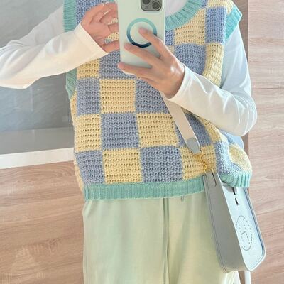 Blue & yellow checkered crochet sweater vest  - Thumbnail 2