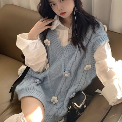 Blue flower crochet sweater vest 