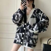 V-neck Color Block Jacquard Knitted Cardigan - Thumbnail 2