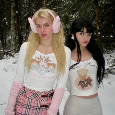 Bear & Gingerbread V Neck Long Sleeve Shirt 