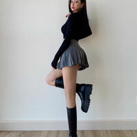 Grey Split Pleated Mini Skirt  - Thumbnail 8