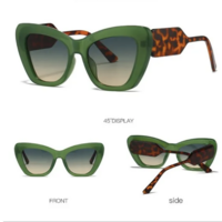 Vintage Rectangle Sunglasses - Thumbnail 2