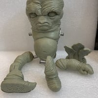 Dadbod Deadbeet Original Sculpt - Thumbnail 5