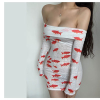 Sexy one-shoulder goldfish print long-sleeved dress - Thumbnail 3