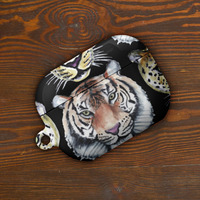 Case for AirPods with tiger illustration pattern - Thumbnail 4
