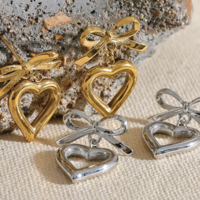 HEART BOW EARRINGS  - Thumbnail 1