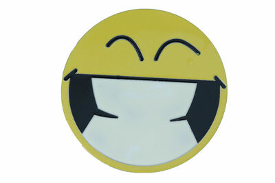 Women Belt Buckle Silver Metal Yellow Color Smiley Face Eyes Emoji Retro Cartoon