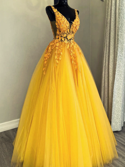 Beautiful Yellow V Neck Low Back Tulle With Lace Long Party Dresses A-line Tulle Prom Dresses